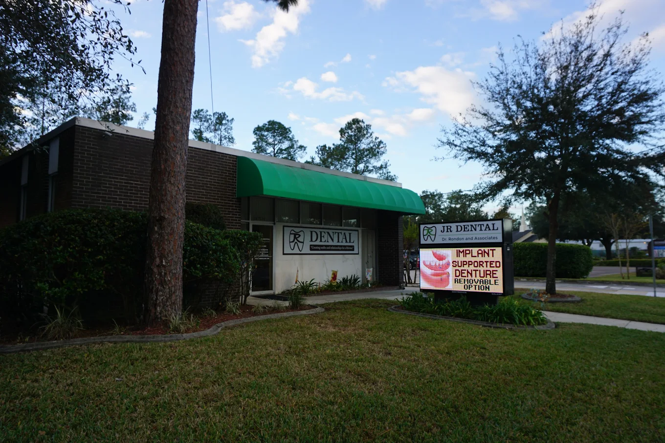 JR Dental of Normandy JR Dental of Normandy